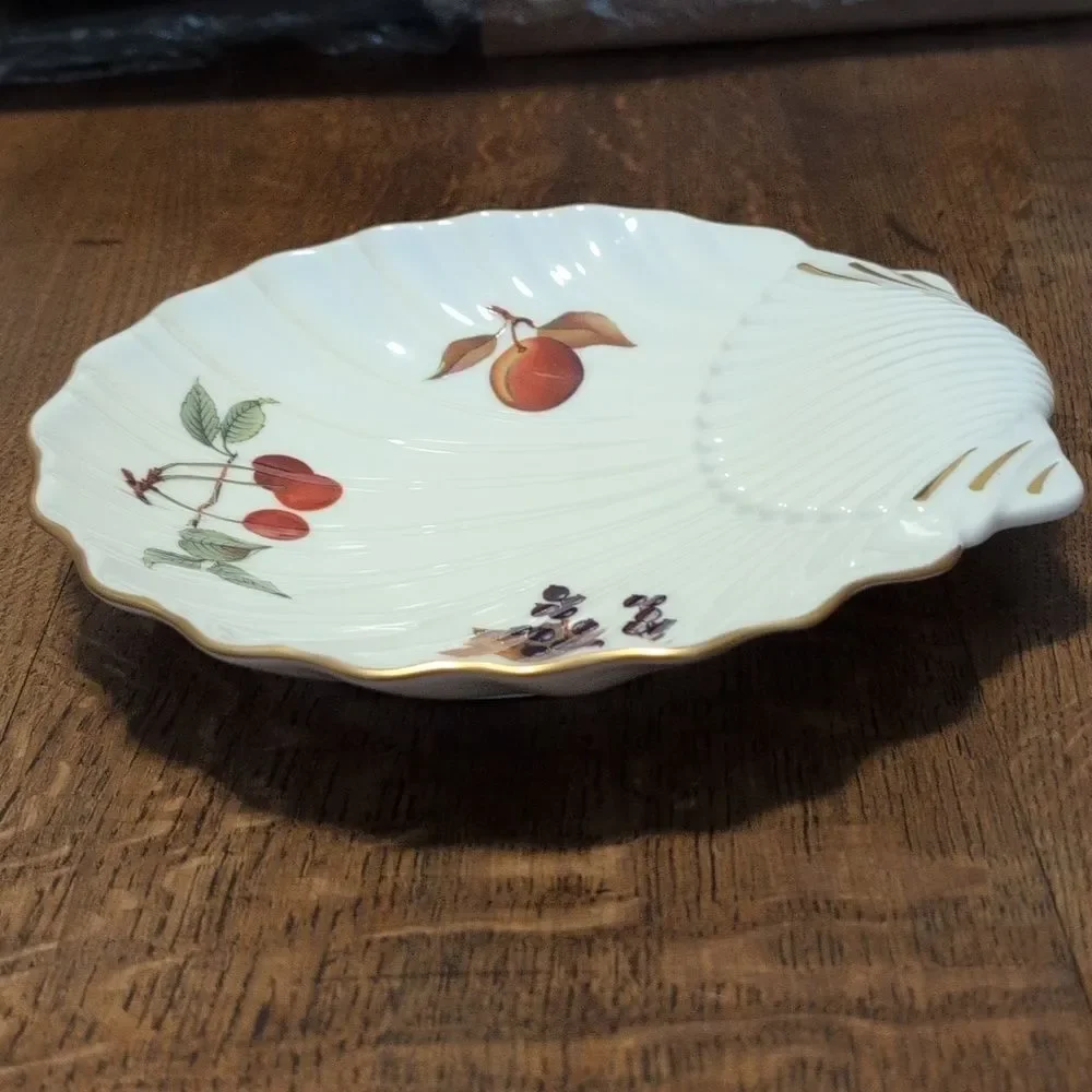 Royal Worcester vintage royal
